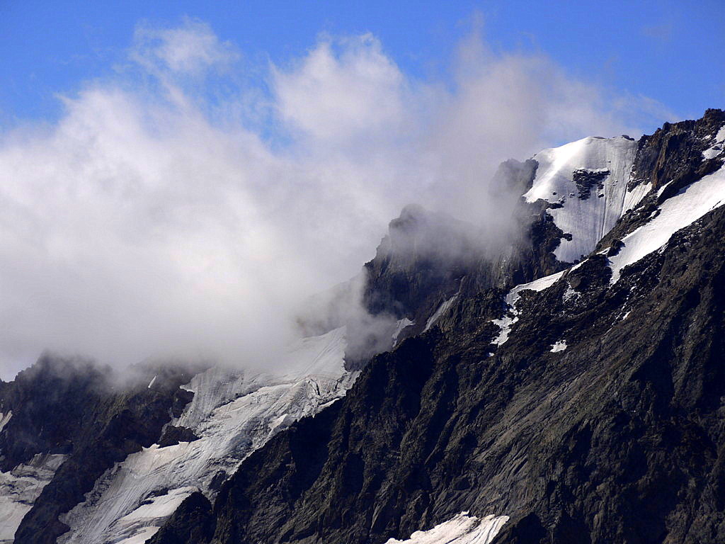 Mt.Dombay-Ulgen